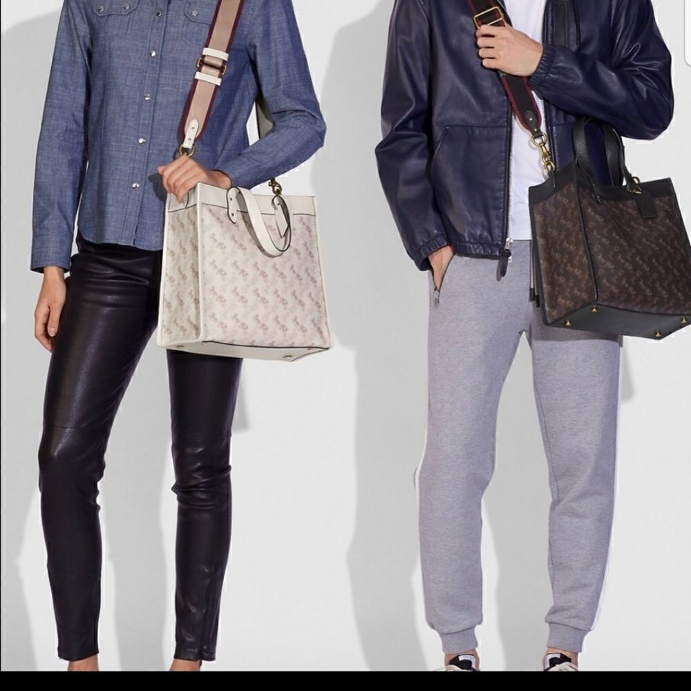 Coach Field Large Tote - Picture 2 of 5